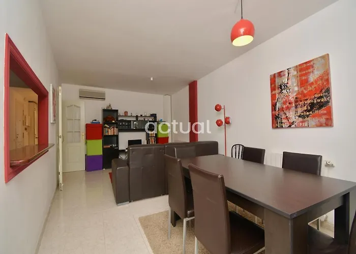 Mar D'aro Esc 2 Bajos B * Платья-де-Аро